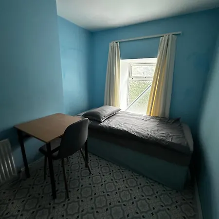 Center Townhouse 홈스테이 *